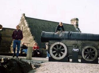 エジンバラ城の大砲